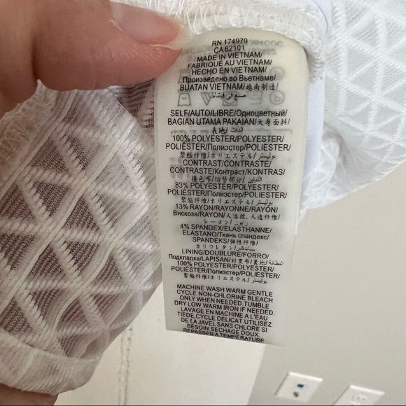 NWT BCBGeneration Blouse Cut  Out Neckline - Picture 8 of 11